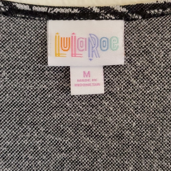 Lularoe Black & White Short Sleeve Top M - Picture 6 of 8